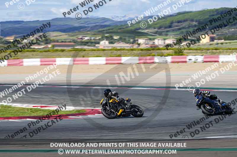 Circuito de Navarra;Spain;event digital images;motorbikes;no limits;peter wileman photography;trackday;trackday digital images